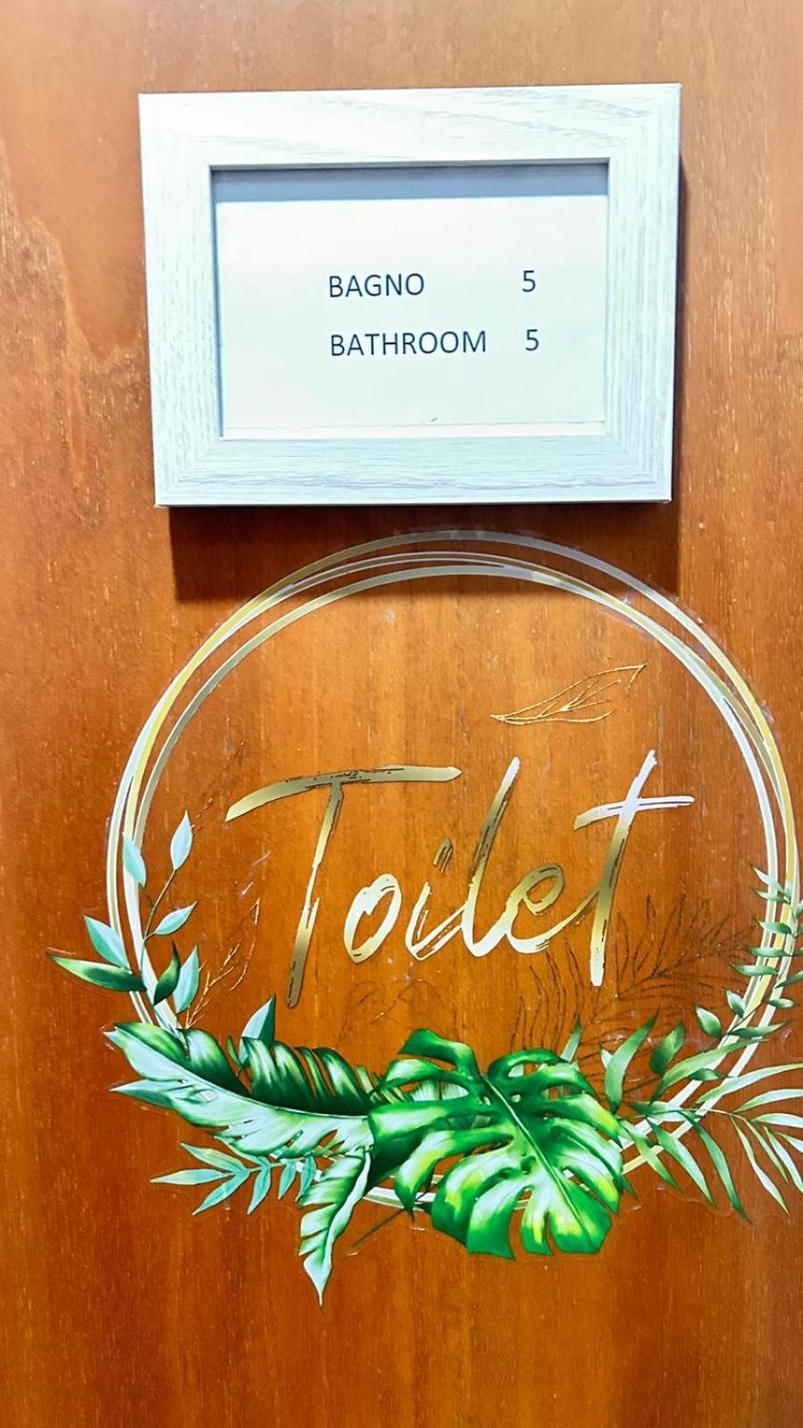 Notti Sull'Adige Hotel เวโรนา ภายนอก รูปภาพ